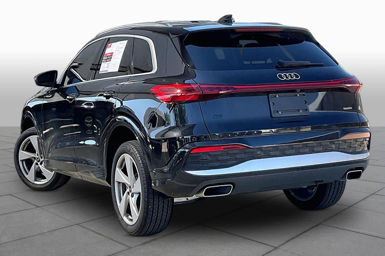 Used 2025 Audi Q5 Premium w/ Premium Plus AWD/4WD image 11