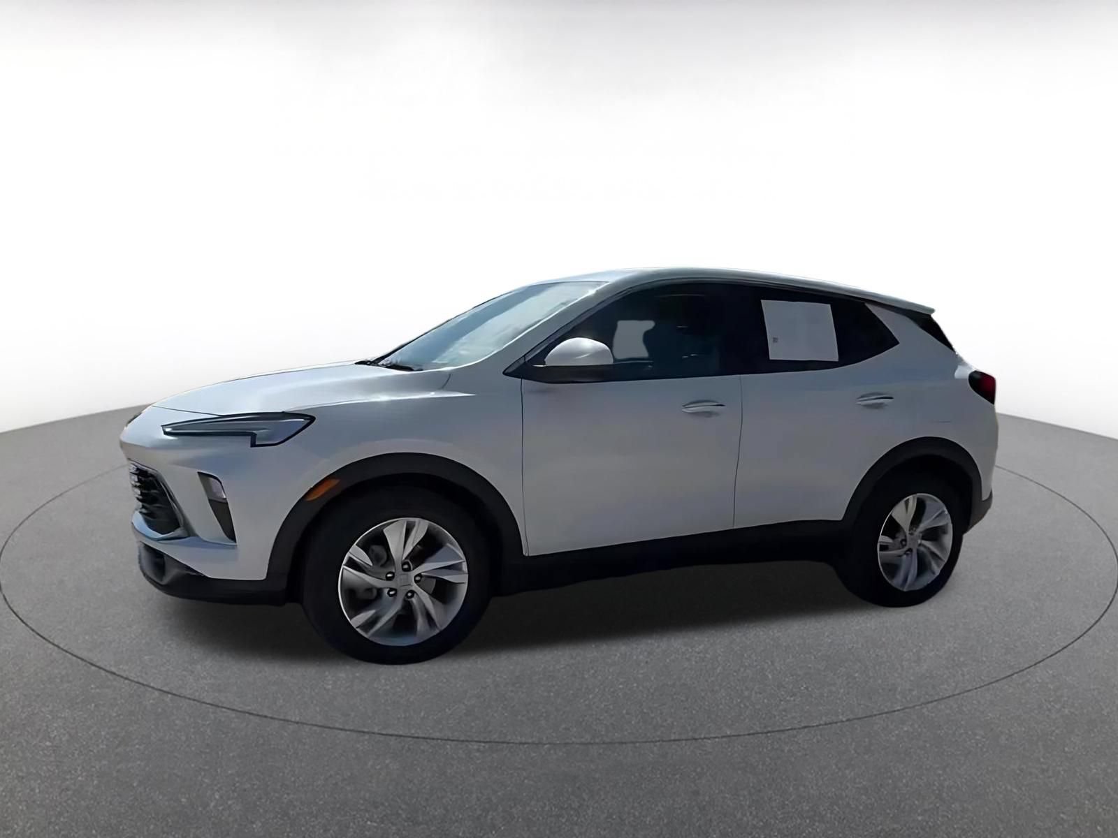 Used 2025 Buick Encore GX Preferred FWD image 8