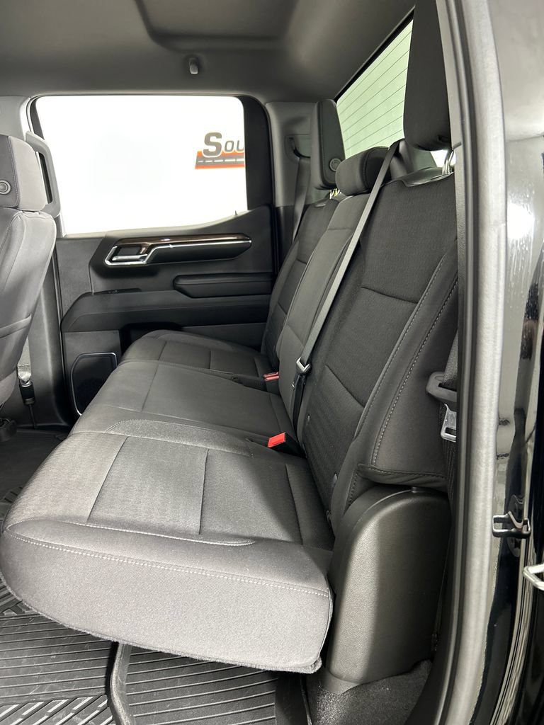 Used 2024 Chevrolet Silverado 1500 LT Trail Boss AWD/4WD image 20