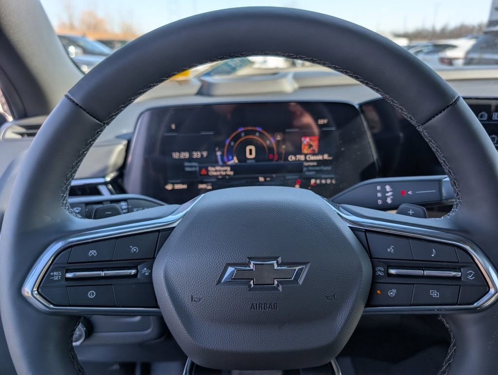 Used 2026 Chevrolet Suburban Z71 w/ Comfort Package image 12