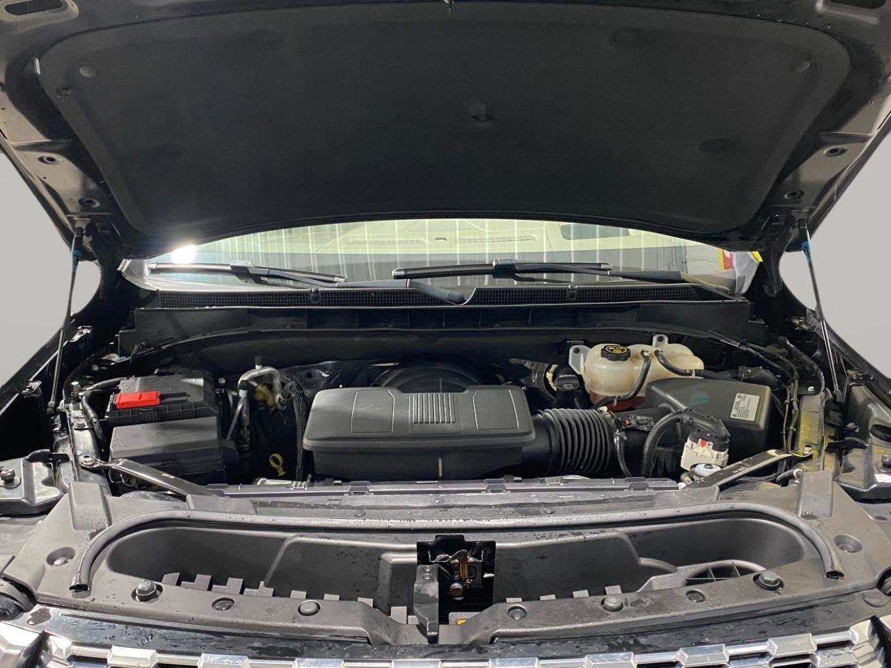 Used 2021 GMC Yukon Denali w/ Denali Premium Package image 24