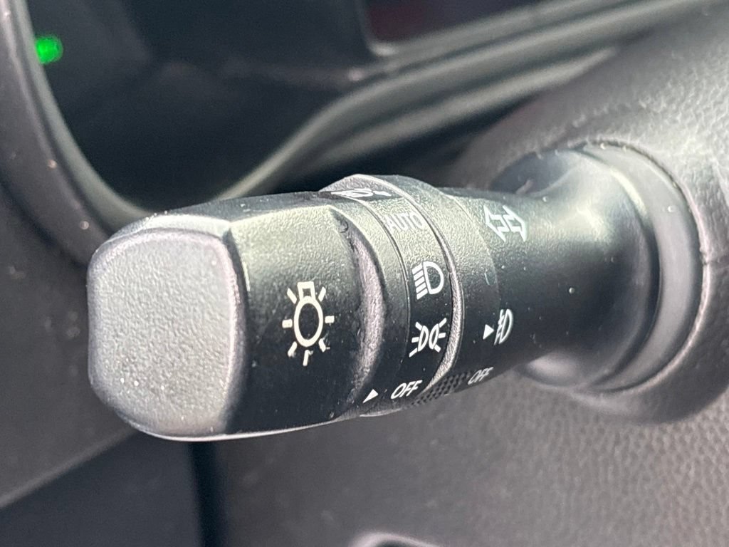 Used 2018 Kia Soul + FWD image 20
