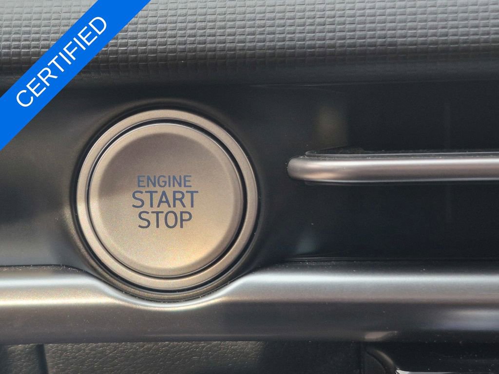 Used 2025 Hyundai Santa Cruz SE image 29