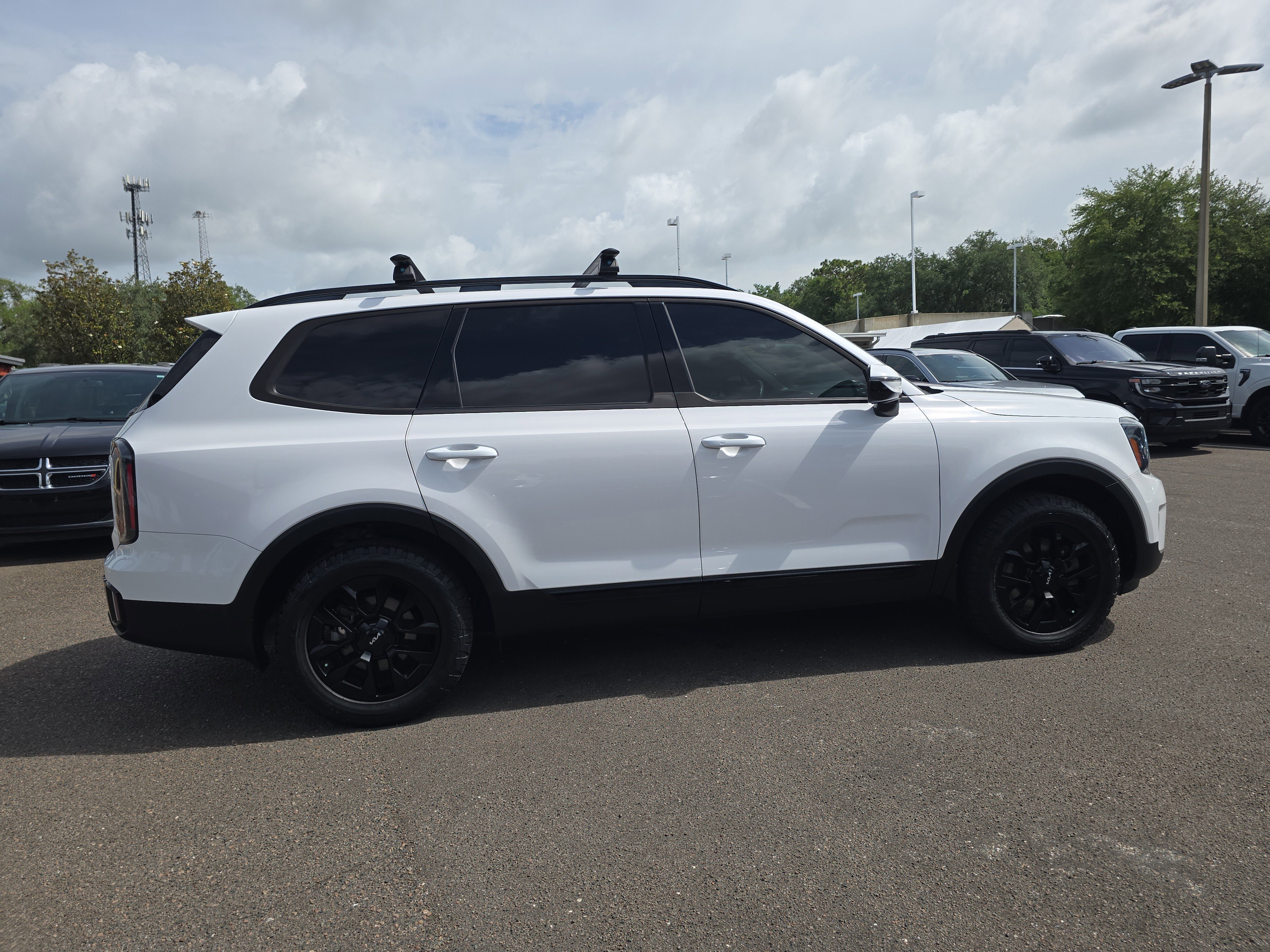 Used 2024 Kia Telluride SX X-Pro AWD/4WD image 9