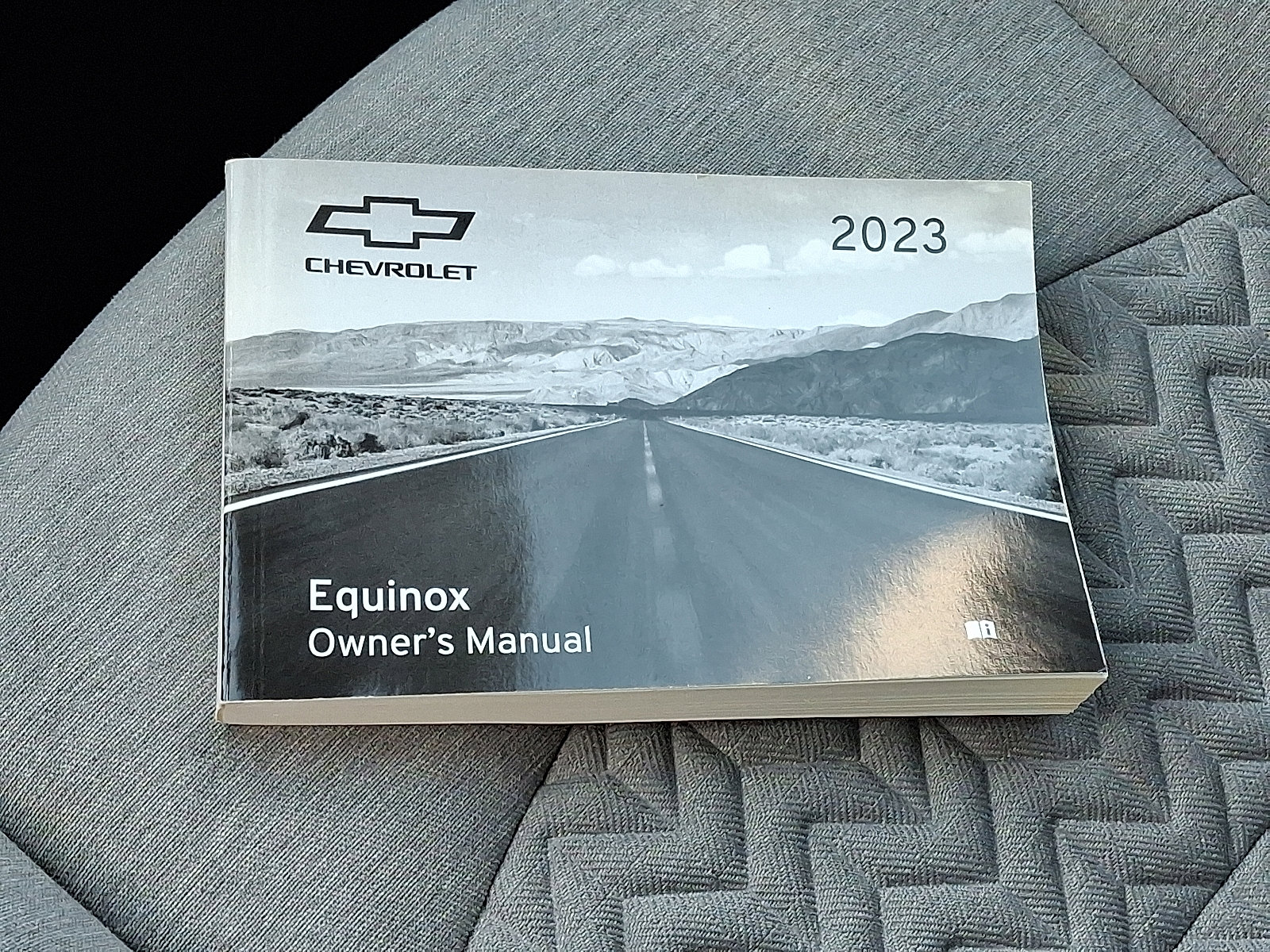 Used 2023 Chevrolet Equinox LS image 26