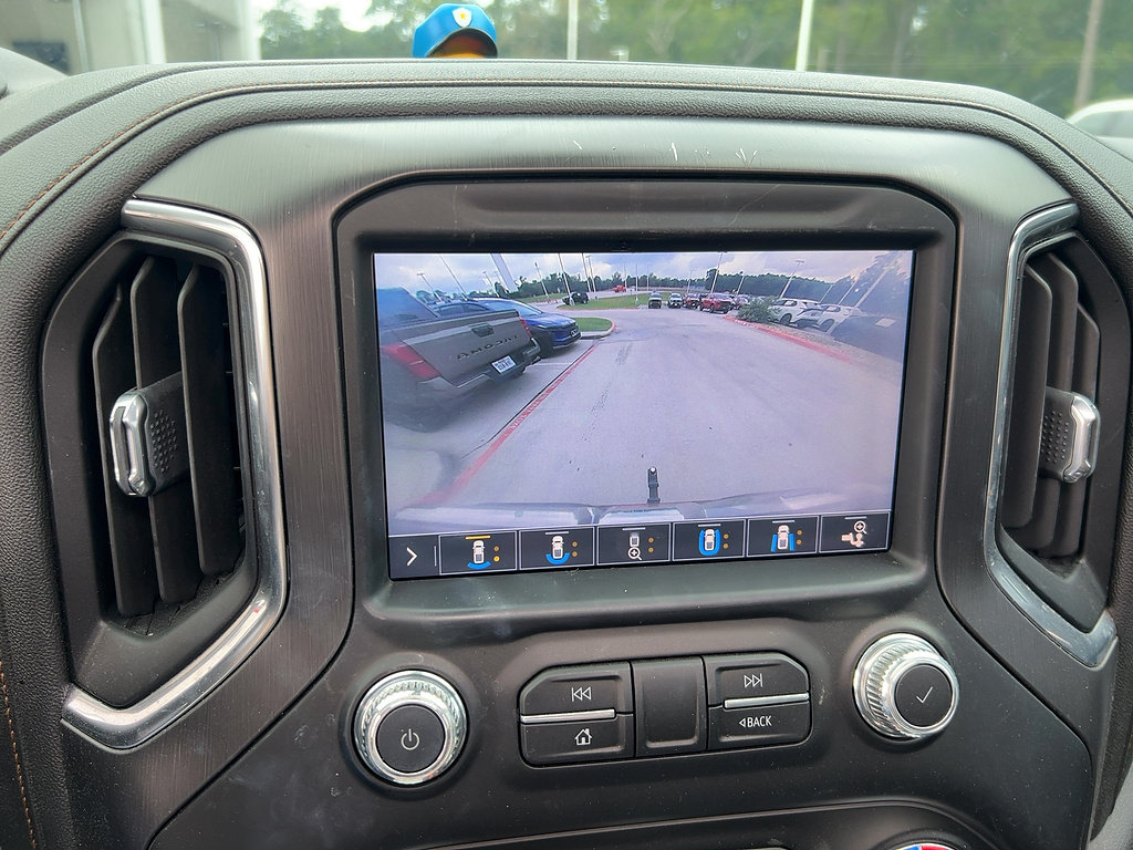 Used 2019 GMC Sierra 1500 AT4 w/ Technology Package AWD/4WD image 10
