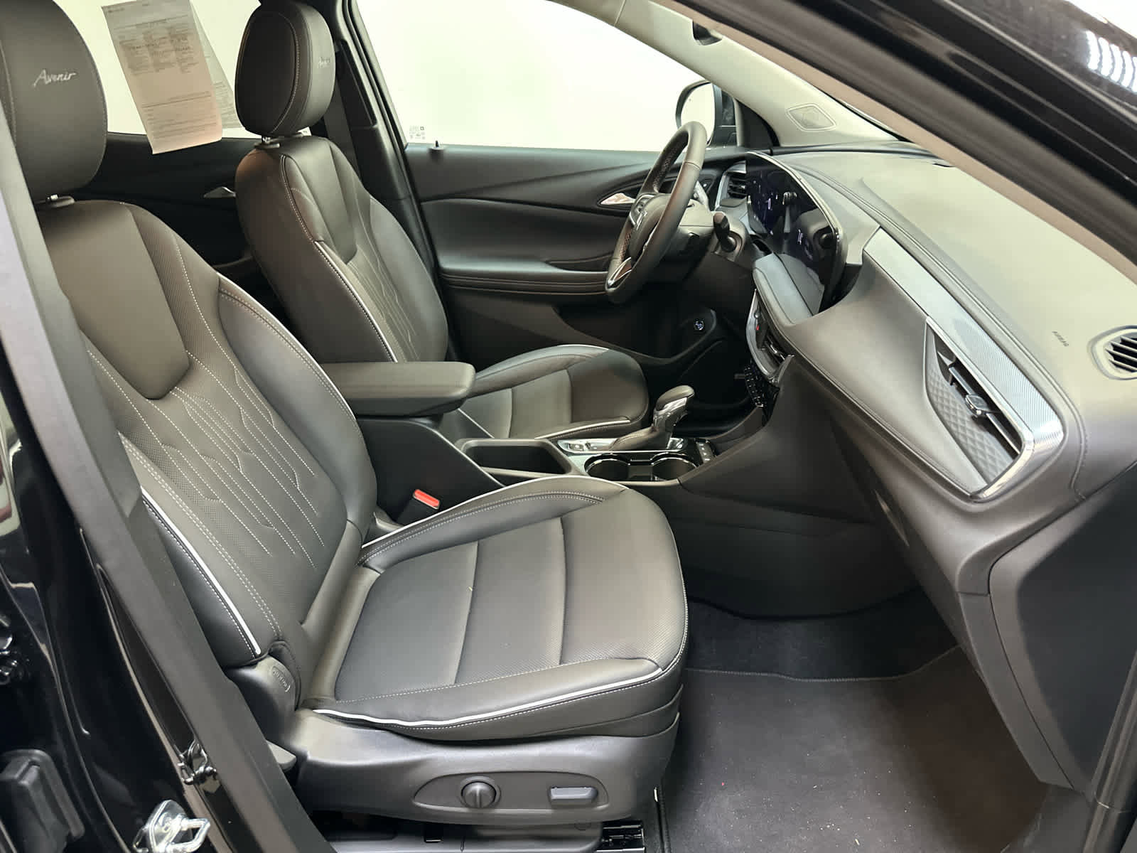 Used 2026 Buick Encore GX Avenir w/ Avenir Convenience Package image 15