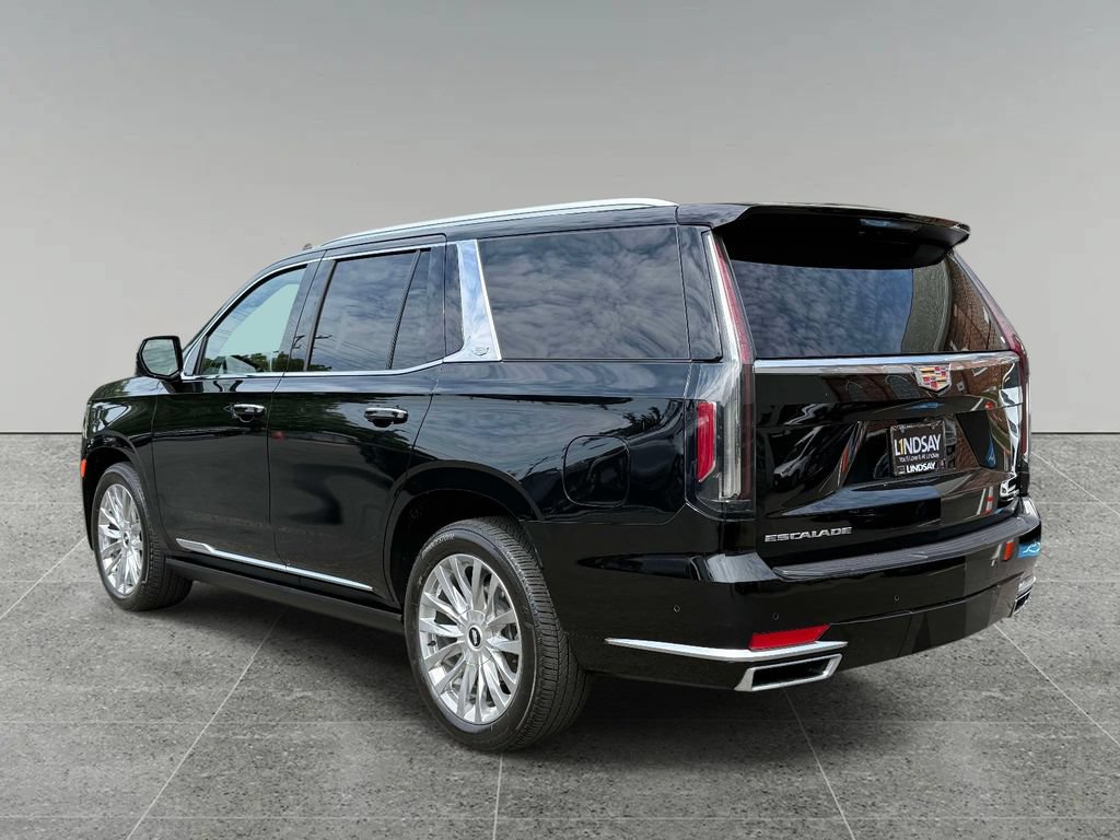 Used 2023 Cadillac Escalade Premium Luxury w/ Performance Package AWD/4WD image 12