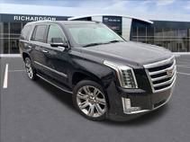 Used 2018 Cadillac Escalade Premium Luxury AWD/4WD image 14