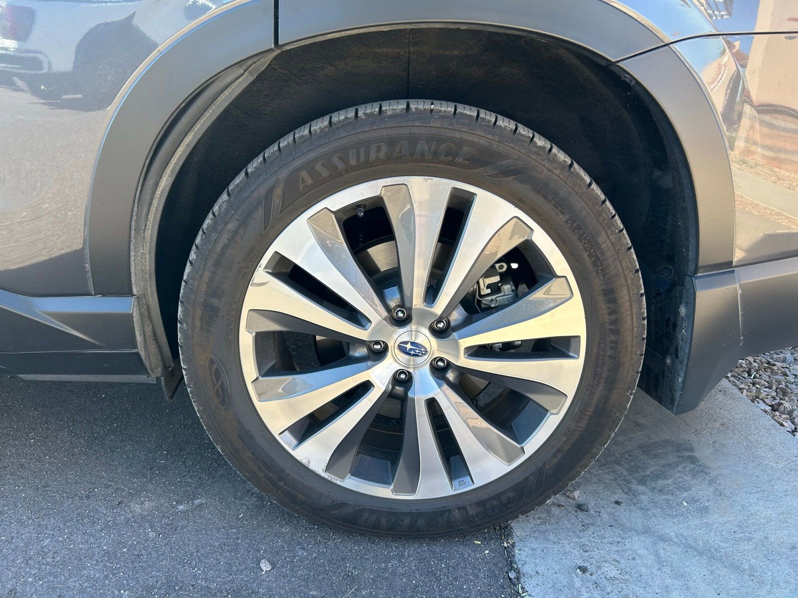 Used 2020 Subaru Ascent Touring w/ Popular Package #2A image 9