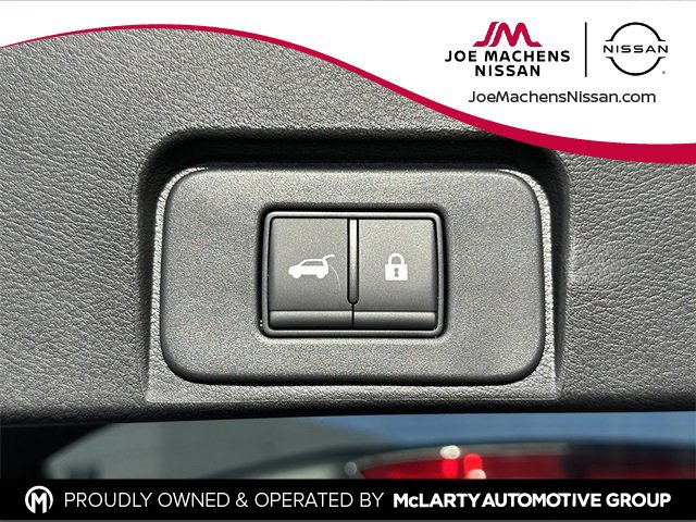 New 2026 Nissan Rogue SV image 31