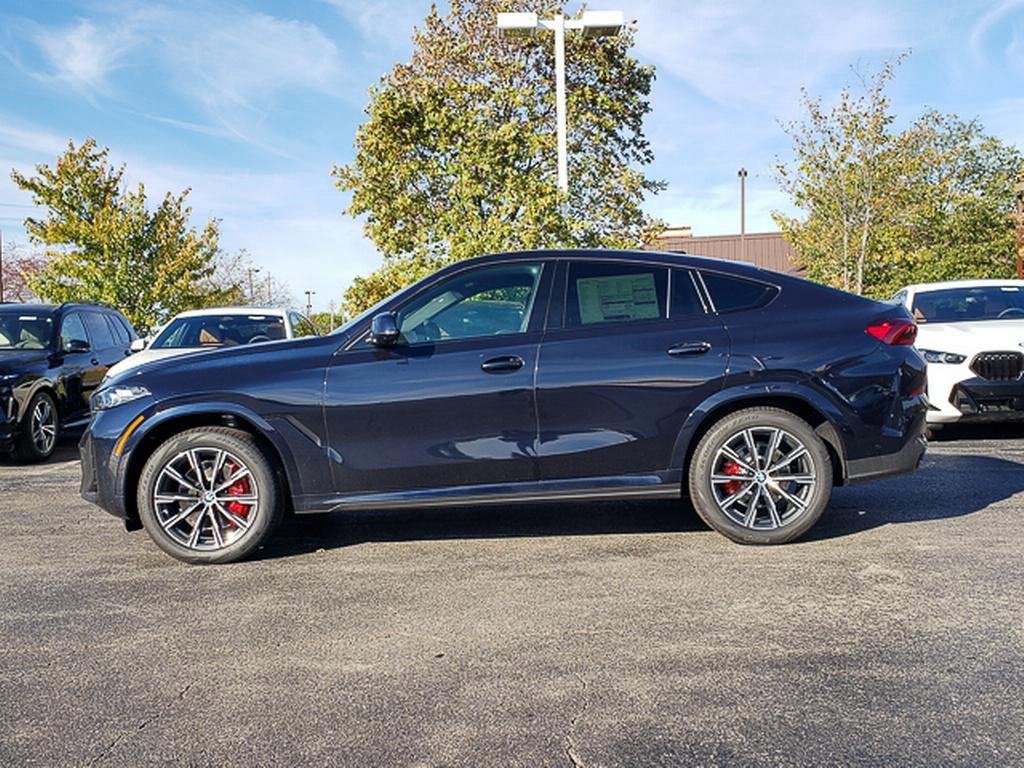 New 2026 BMW X6 xDrive40i image 3