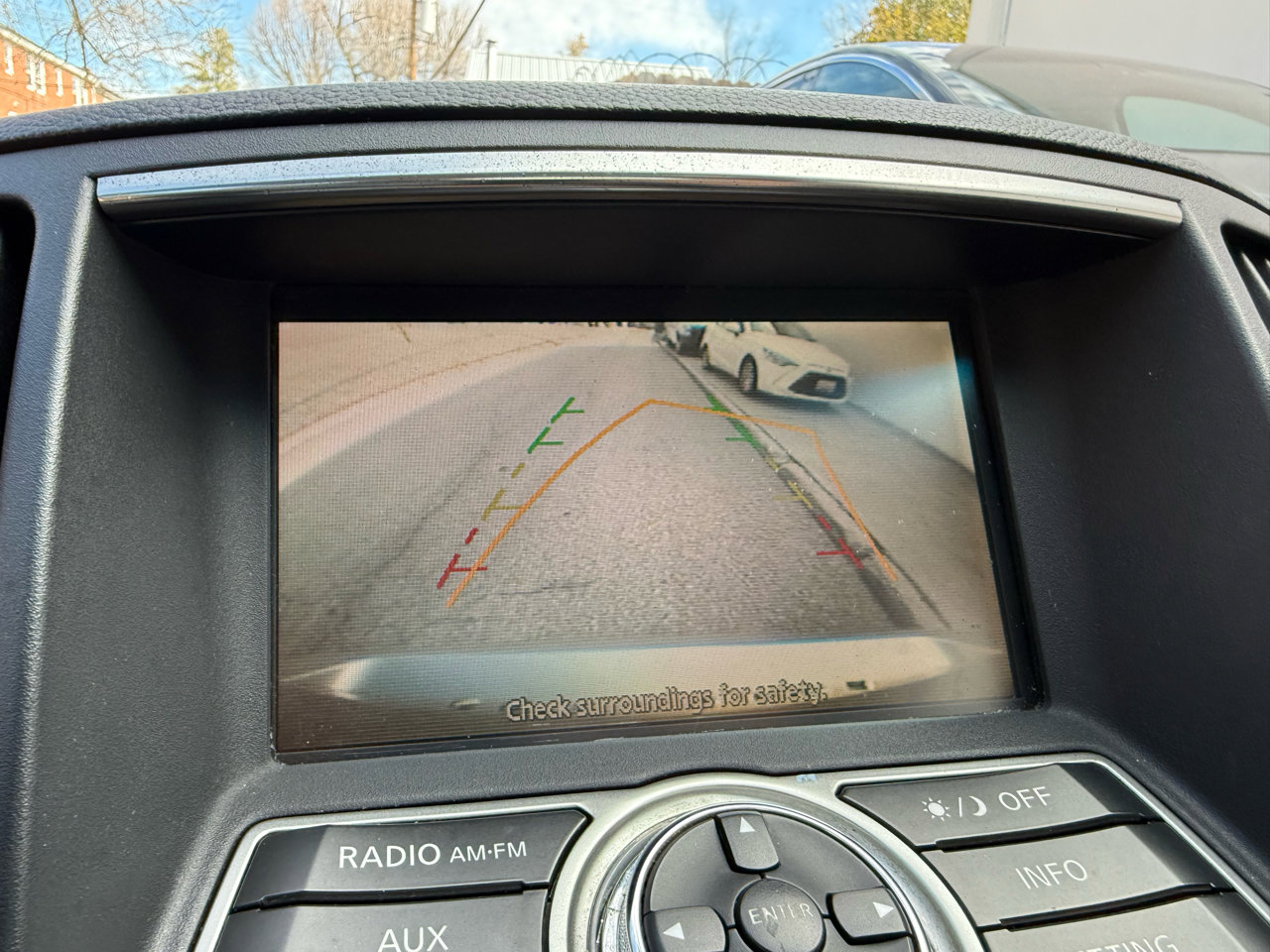 Used 2015 INFINITI Q40 AWD w/ Moonroof Package image 16