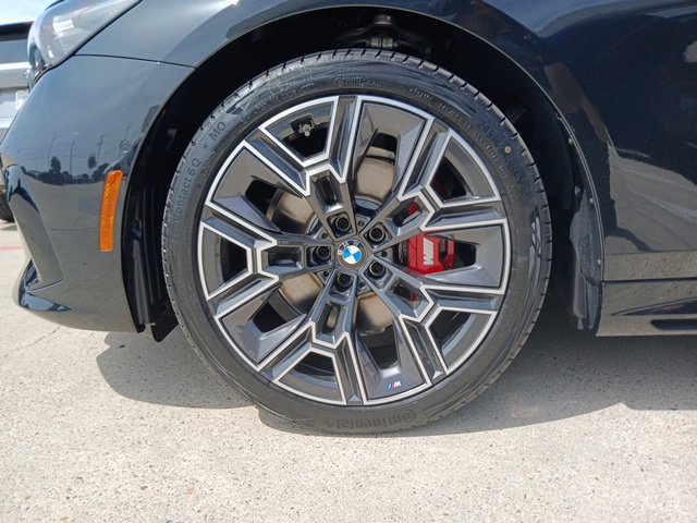 New 2027 BMW 530i xDrive w/ Executive Package AWD/4WD image 5
