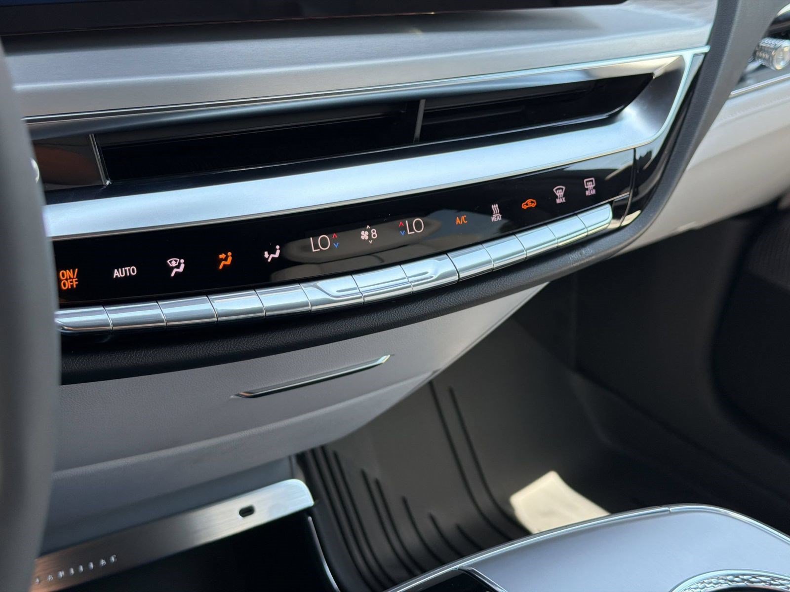 New 2027 Cadillac Lyriq Sport RWD image 16