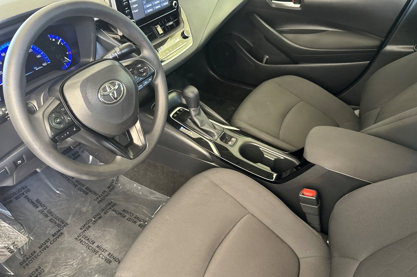 Used 2020 Toyota Corolla LE w/ Carpet Mat Package (TMS) image 11