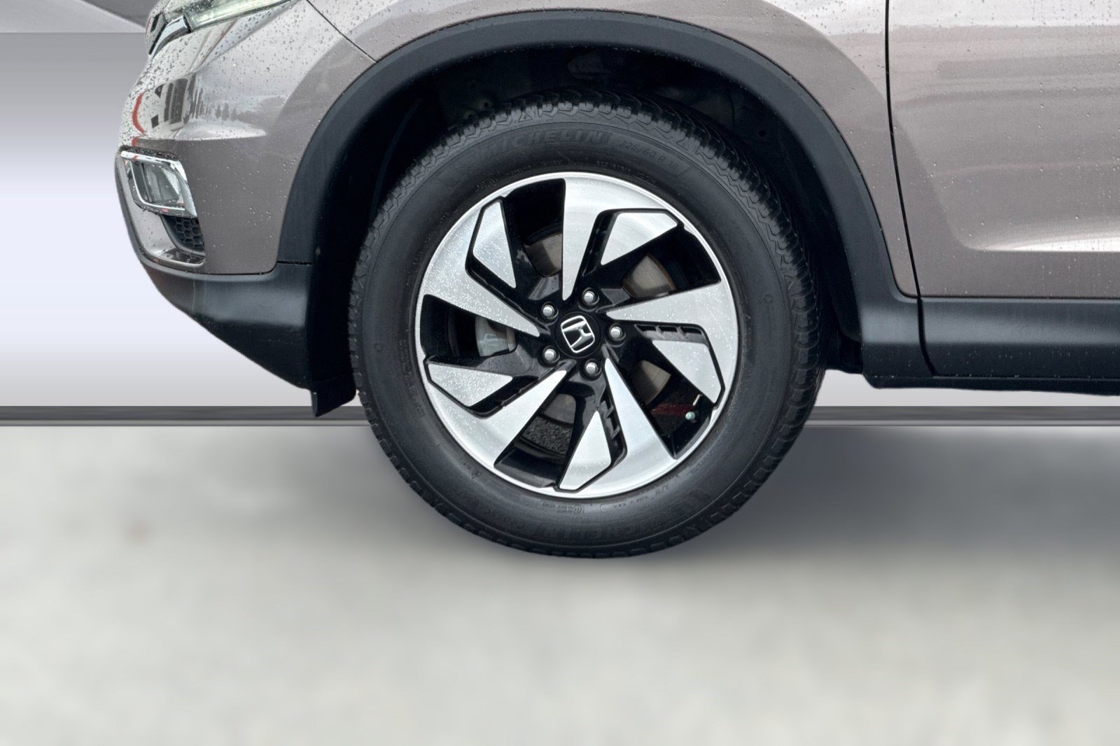 Used 2015 Honda CR-V Touring image 11