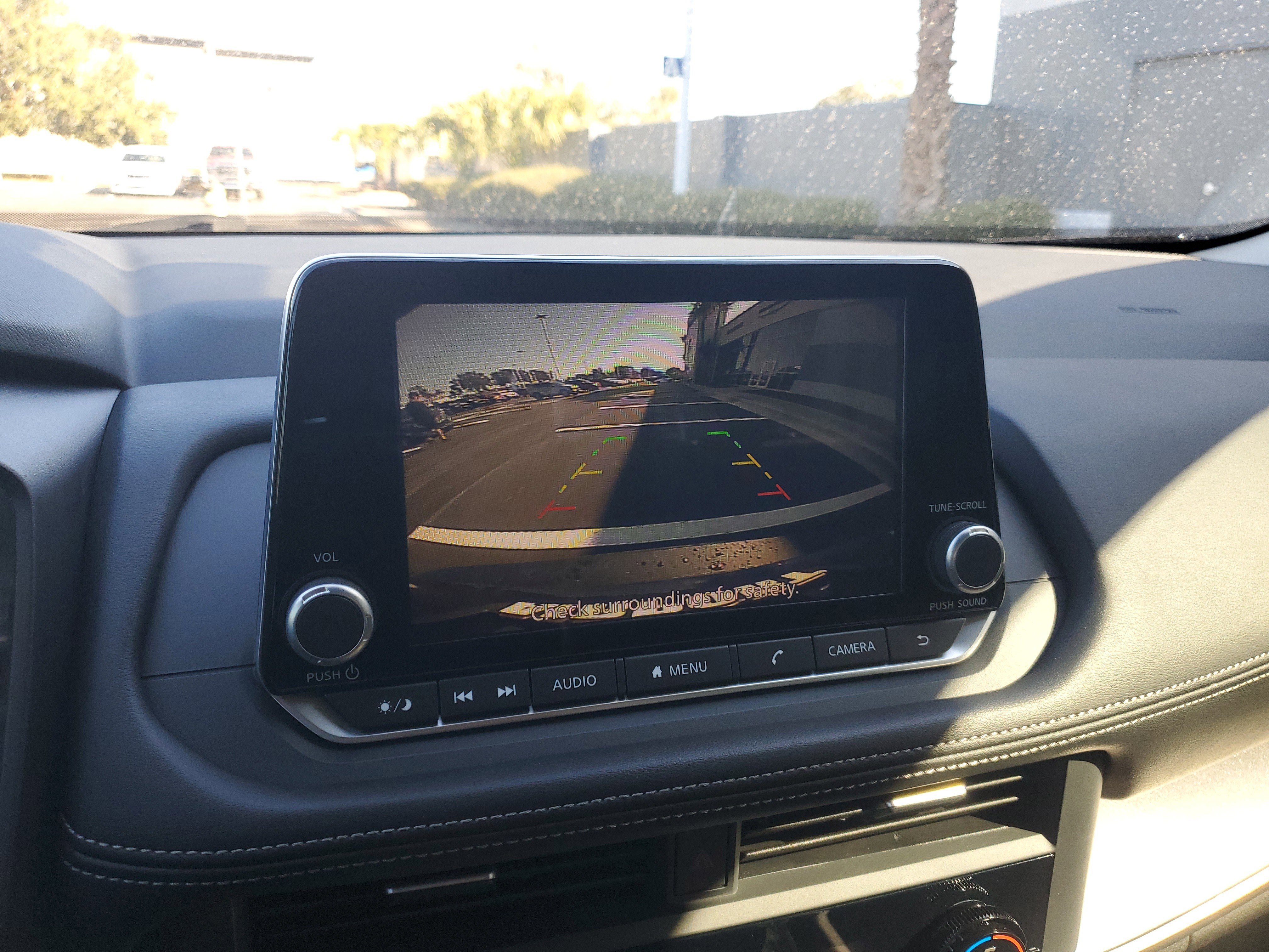 Used 2024 Nissan Rogue SV image 20