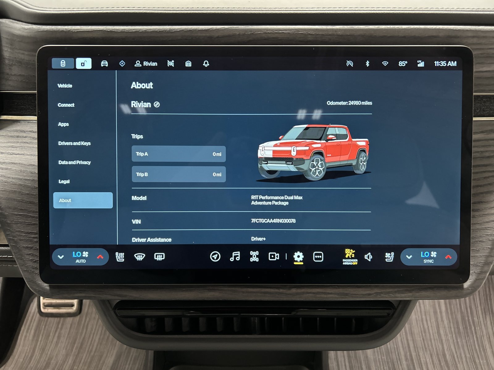 Used 2024 Rivian R1T Adventure Dual AWD/4WD image 27