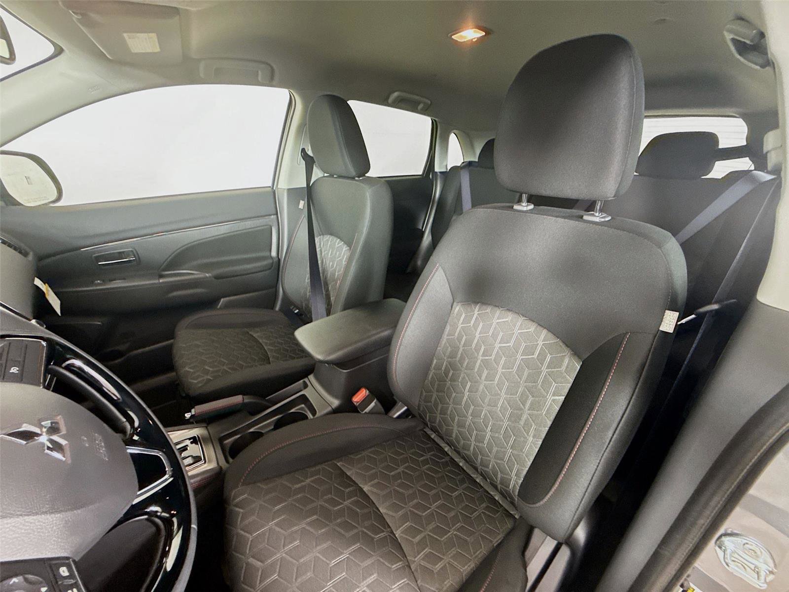 New 2026 Mitsubishi Outlander Sport AWD image 2