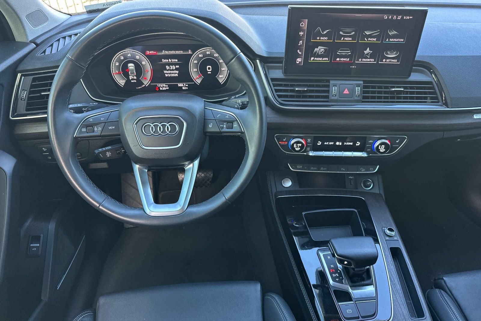 Used 2024 Audi Q5 2.0T Premium Plus w/ Premium Plus Package AWD/4WD image 16