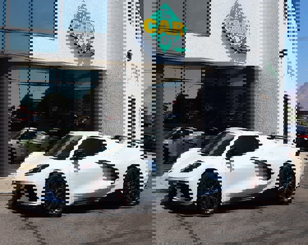 Used 2023 Chevrolet Corvette Stingray Premium Conv w/ Z51 Performance Package image 8