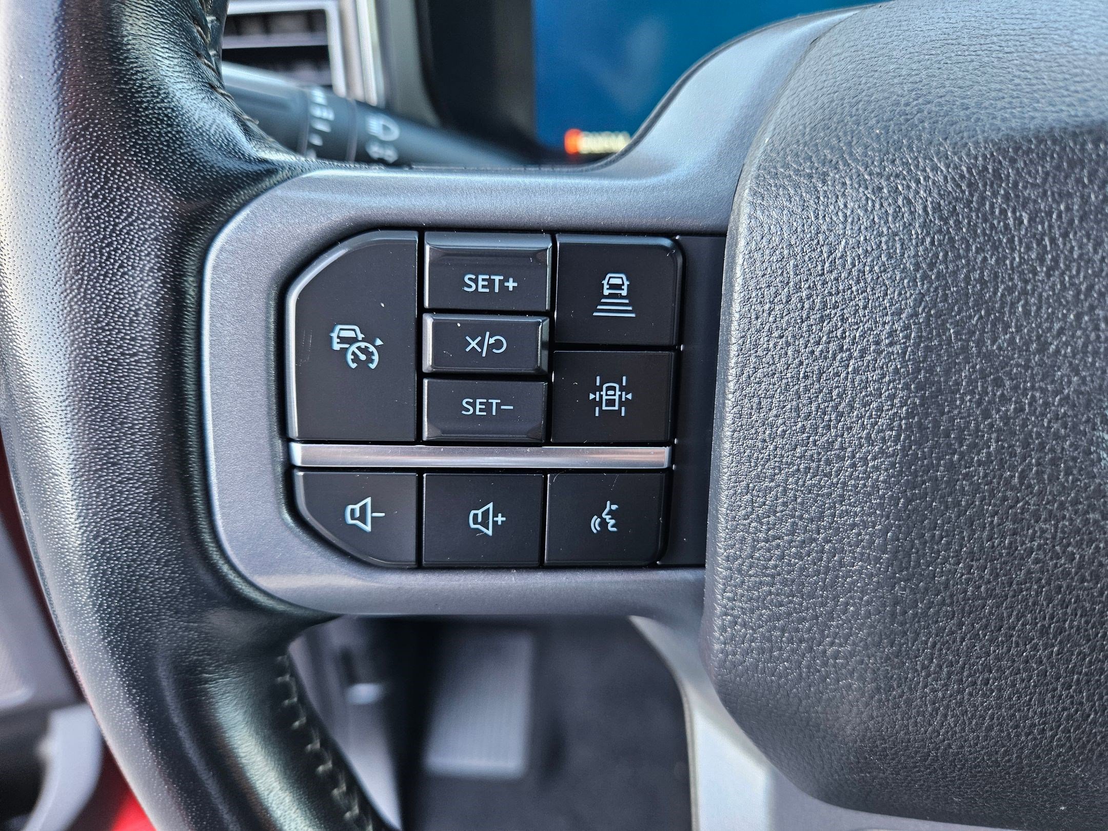 Used 2023 Ford F350 Lariat w/ Lariat Ultimate Package image 20