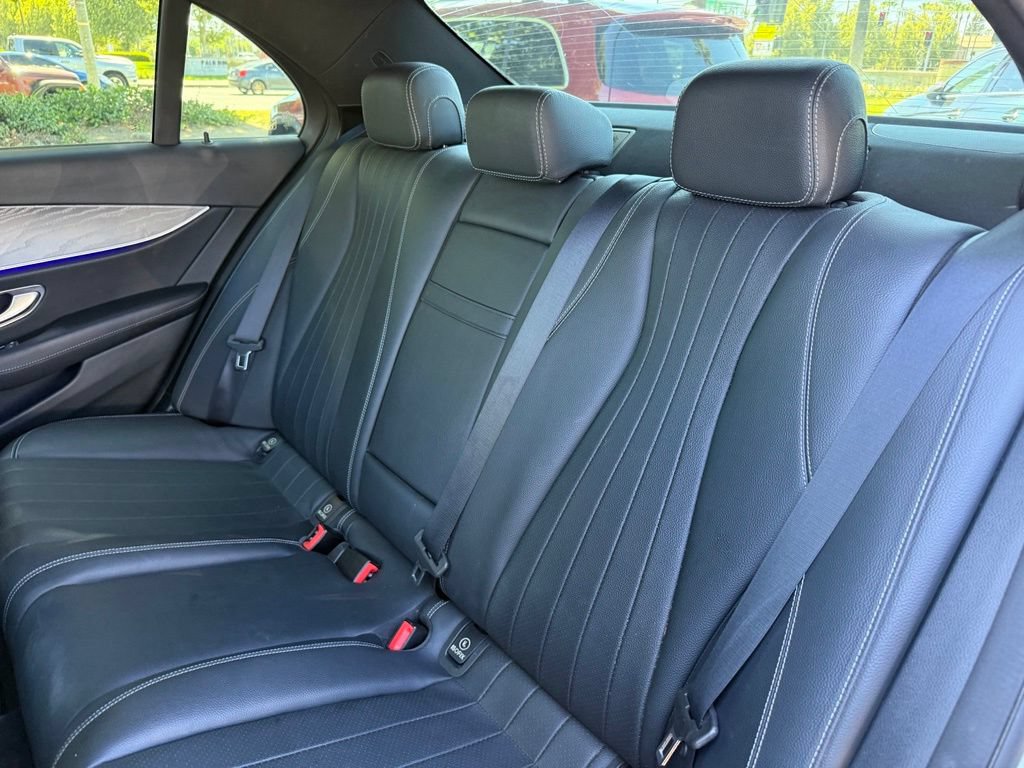 Used 2021 Mercedes-Benz E 350 Sedan image 14