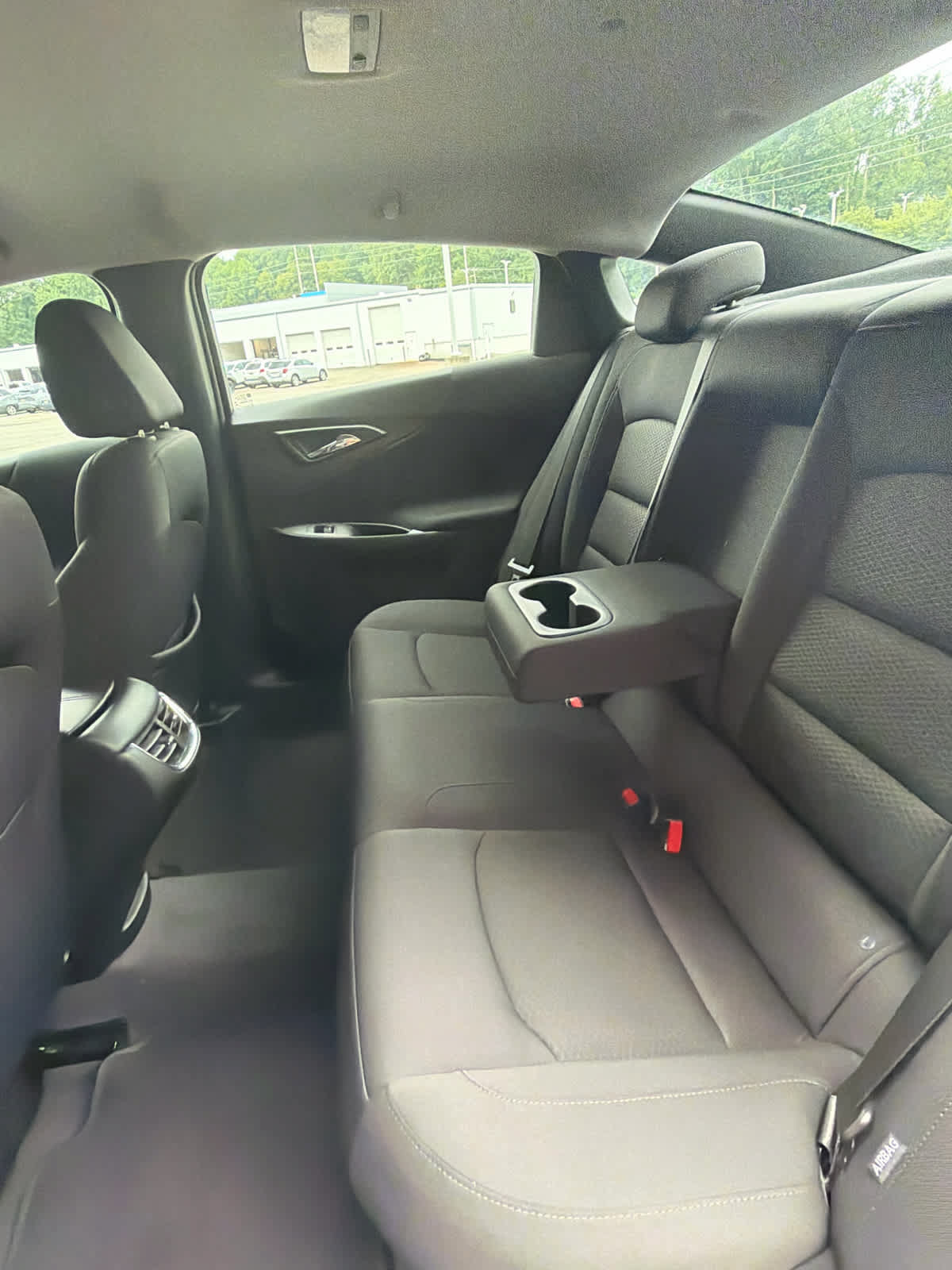 Used 2025 Chevrolet Malibu LT FWD image 14