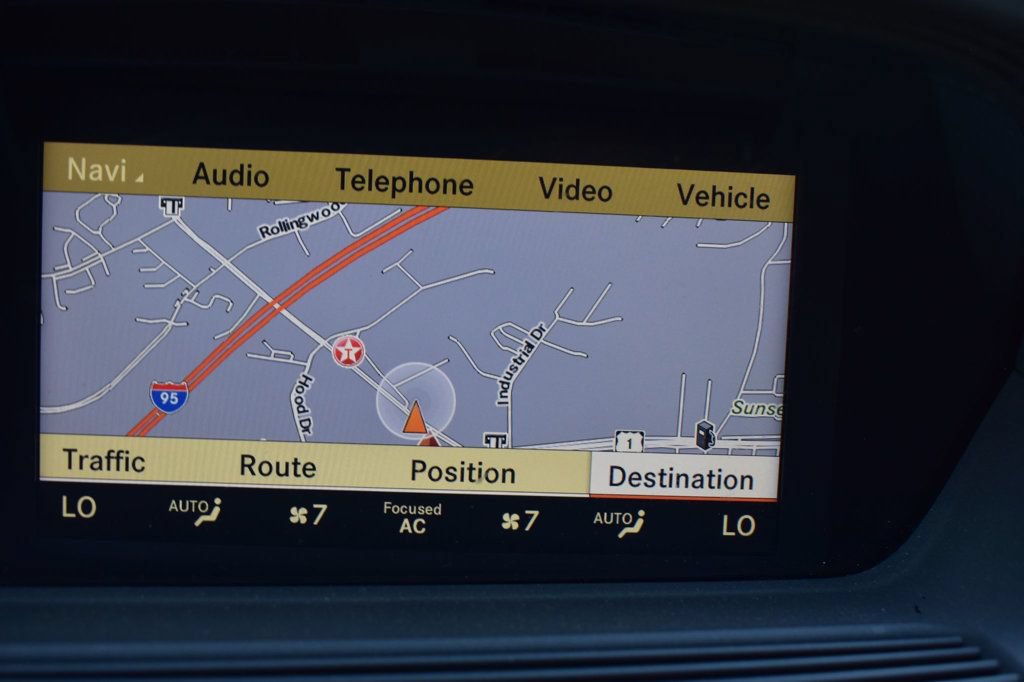 Used 2010 Mercedes-Benz S 400 image 15