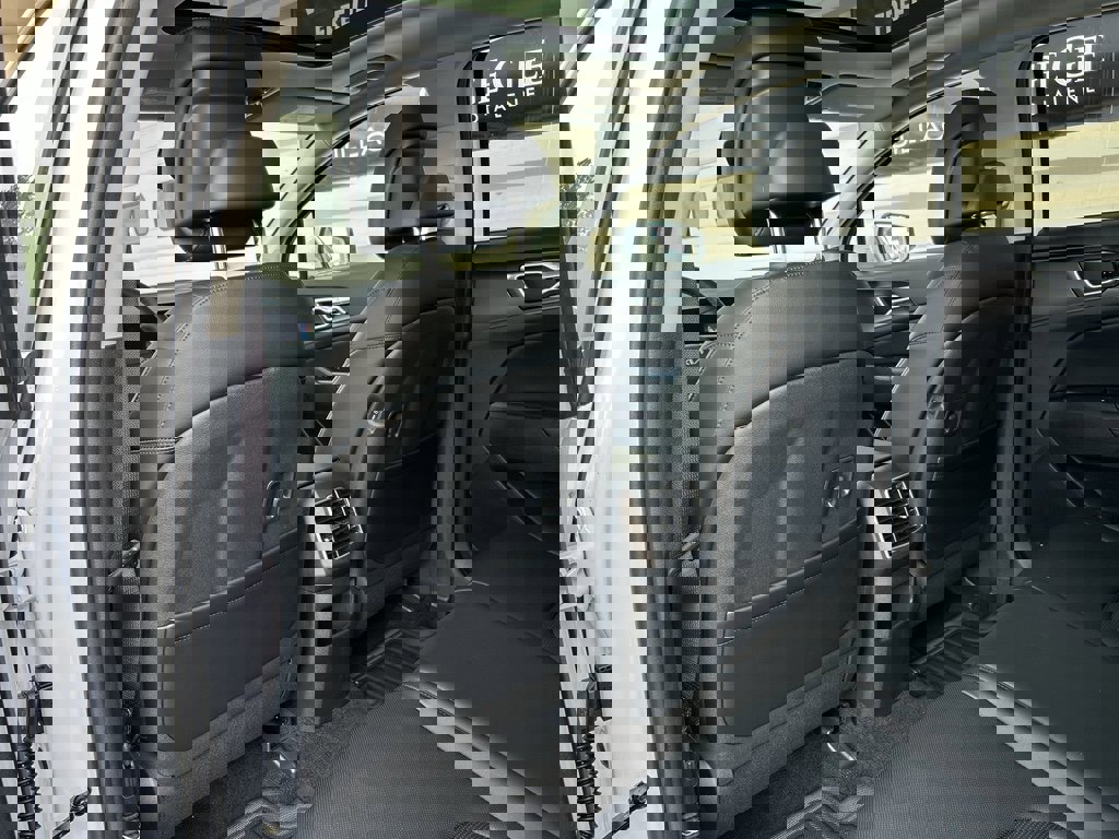 New 2026 Kia Sportage EX image 13