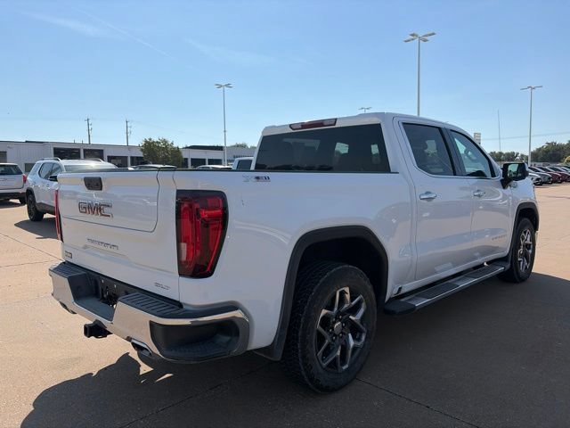 Used 2026 GMC Sierra 1500 SLT w/ SLT Premium Package AWD/4WD image 3