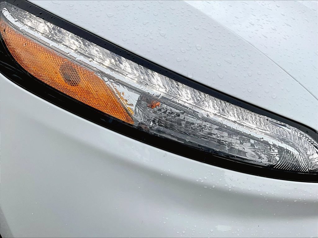Used 2018 Jeep Cherokee Latitude w/ Cold Weather Group AWD/4WD image 34