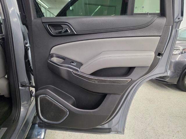 Used 2018 Chevrolet Tahoe LT w/ LT Signature Package AWD/4WD image 32