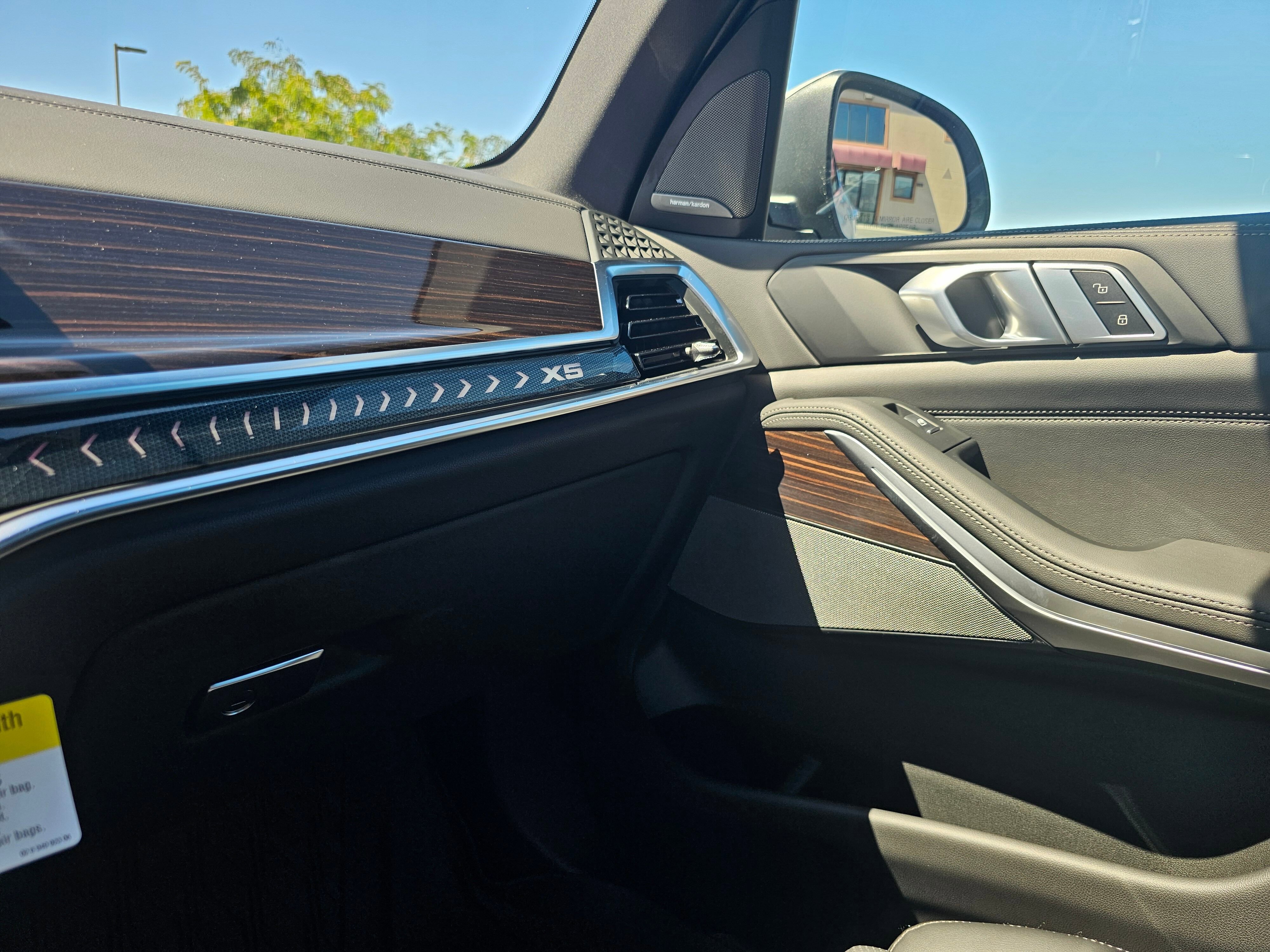New 2026 BMW X5 xDrive50e image 25