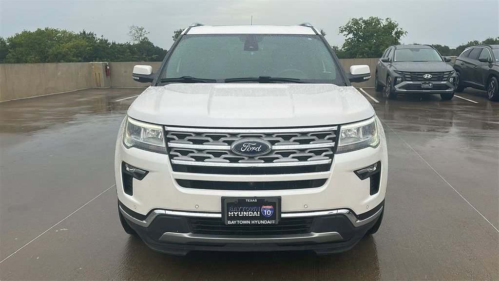 Used 2018 Ford Explorer Limited w/ Equipment Group 301A FWD image 8