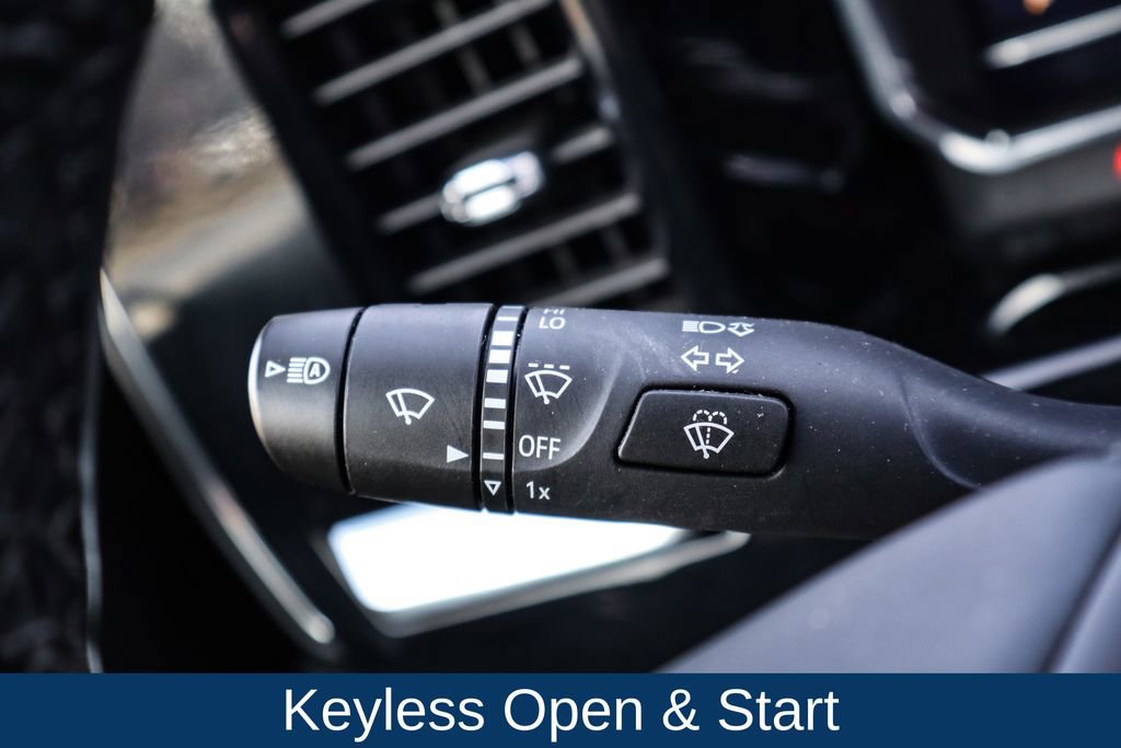 Used 2025 Chevrolet Silverado 1500 LT image 27