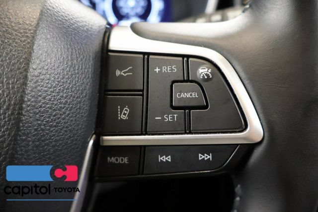 Certified 2026 Toyota Highlander XSE AWD/4WD image 18