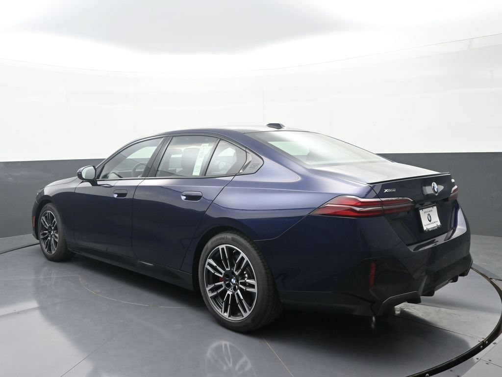 New 2026 BMW 540i xDrive w/ Executive Package AWD/4WD image 5
