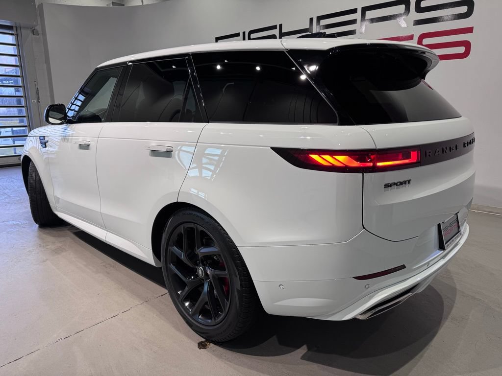 Used 2025 Land Rover Range Rover Sport Dynamic SE AWD/4WD image 6