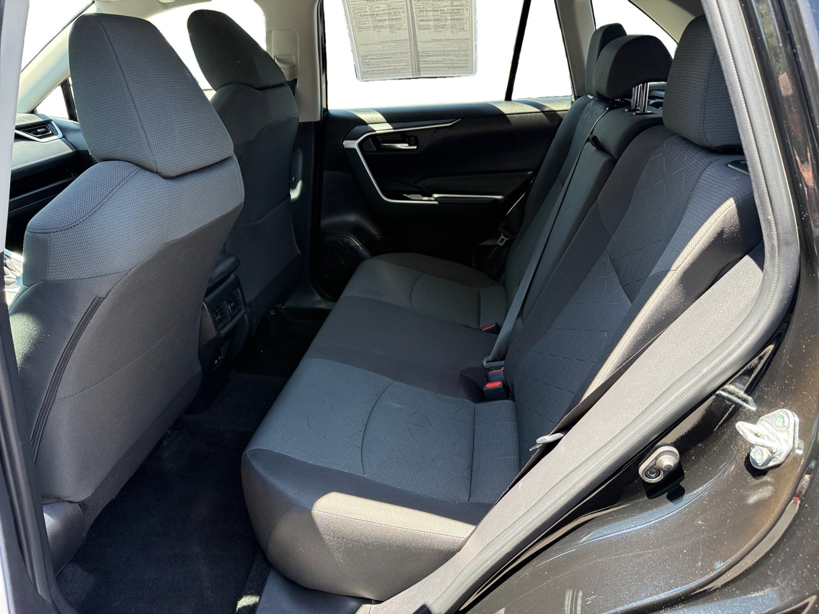 Used 2024 Toyota RAV4 XLE FWD image 16