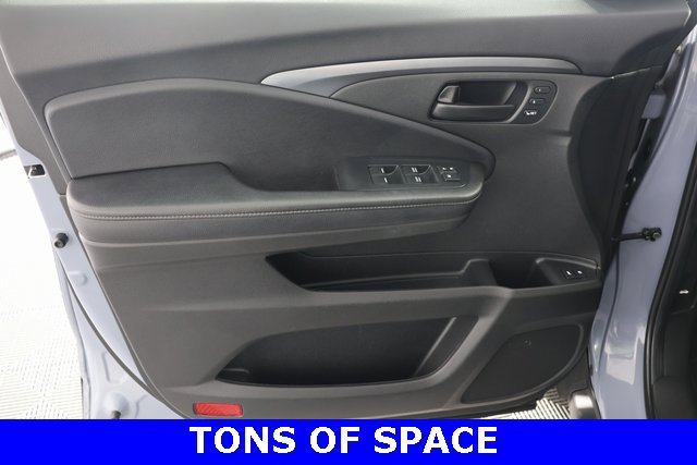 Used 2022 Honda Passport EX-L image 25