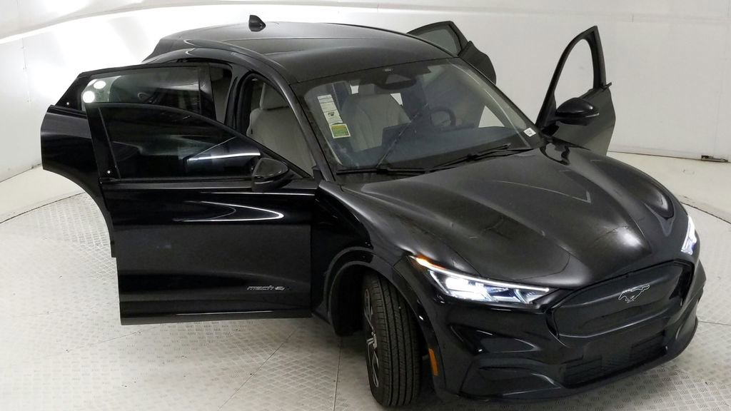 New 2023 Ford Mustang Mach-E Premium image 21