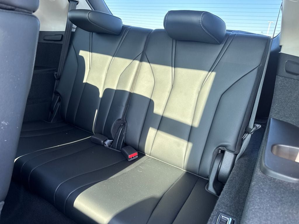 Used 2023 Acura MDX w/ Technology Package FWD image 15