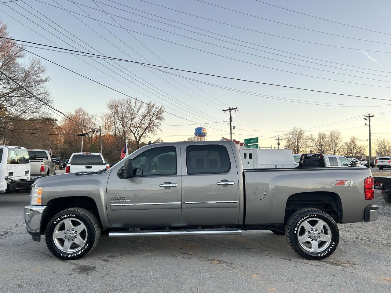Used 2014 Chevrolet Silverado 2500 LT w/ Texas Edition image 10