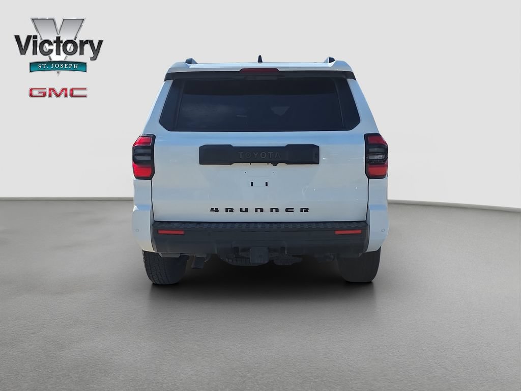 Used 2025 Toyota 4Runner TRD Off-Road Premium AWD/4WD image 16