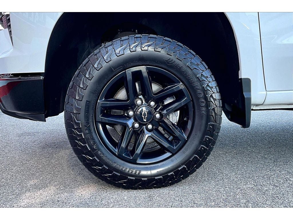 Used 2023 Chevrolet Silverado 1500 LT Trail Boss w/ Protection Package AWD/4WD image 9