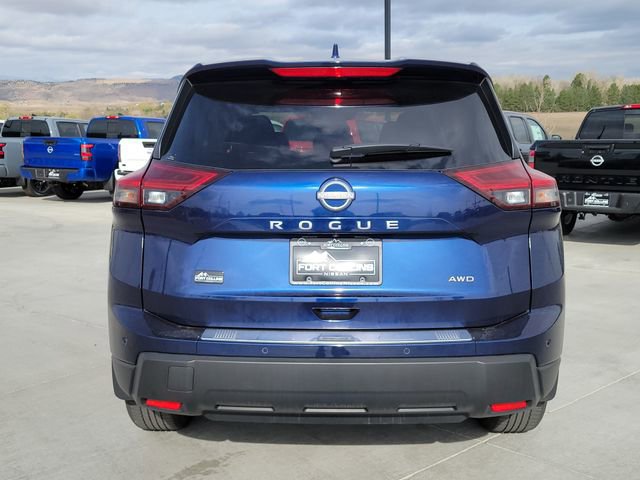 Used 2025 Nissan Rogue SV image 10
