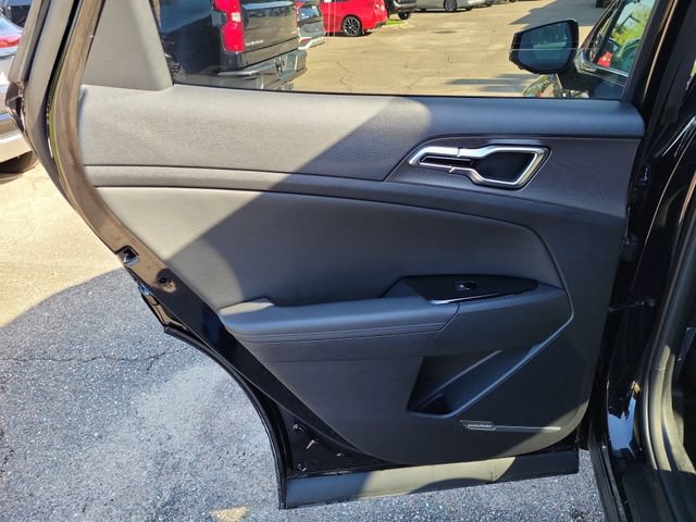Used 2025 Kia Sportage SX FWD image 15