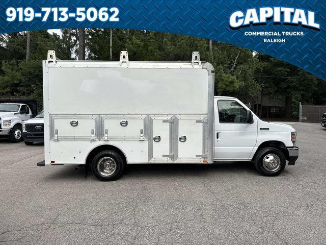 Used 2023 Ford E-350 and Econoline 350 Super Duty w/ Power Windows & Locks Group RWD image 11